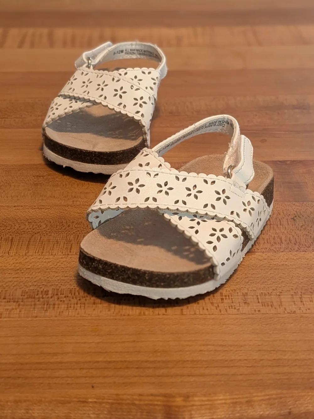 Place White Floral Cutout Baby Sandals